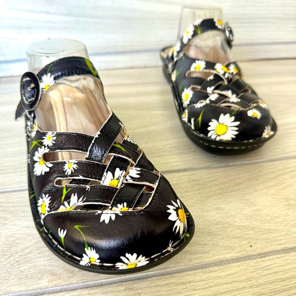 Alegria Shoes - Alegria 39 Fre 147XW Daisy Woven Leather Mules Clogs Black Yellow White Sz 8